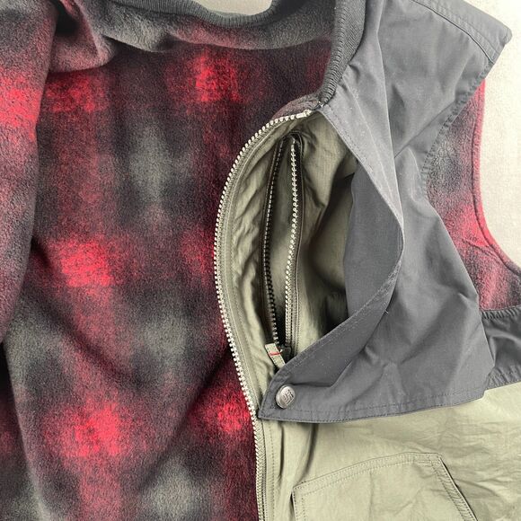 Columbia Vest Men M Black Green Reversible Fleece Plaid Lined Full Zip Hike Fish - Picture 6 of 11